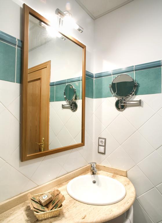 Apartamentos Rurales Antojanes Granda  Chambre photo