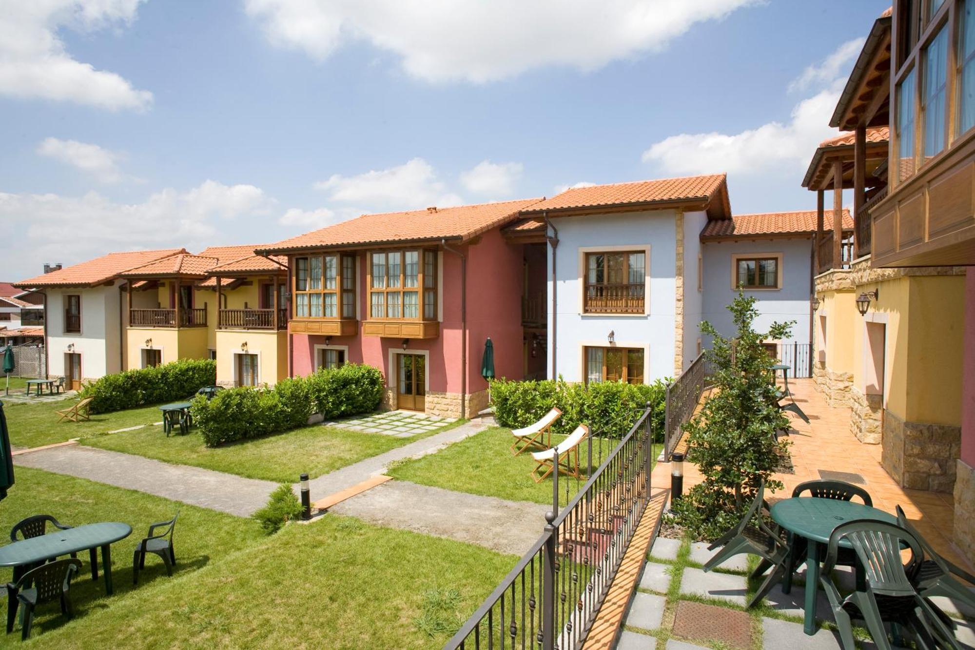 Apartamentos Rurales Antojanes Granda  Extérieur photo